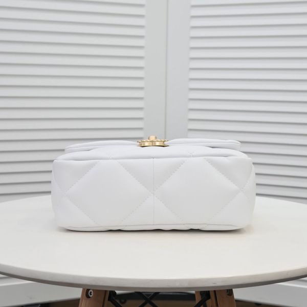 シャネルバッグ内部構造